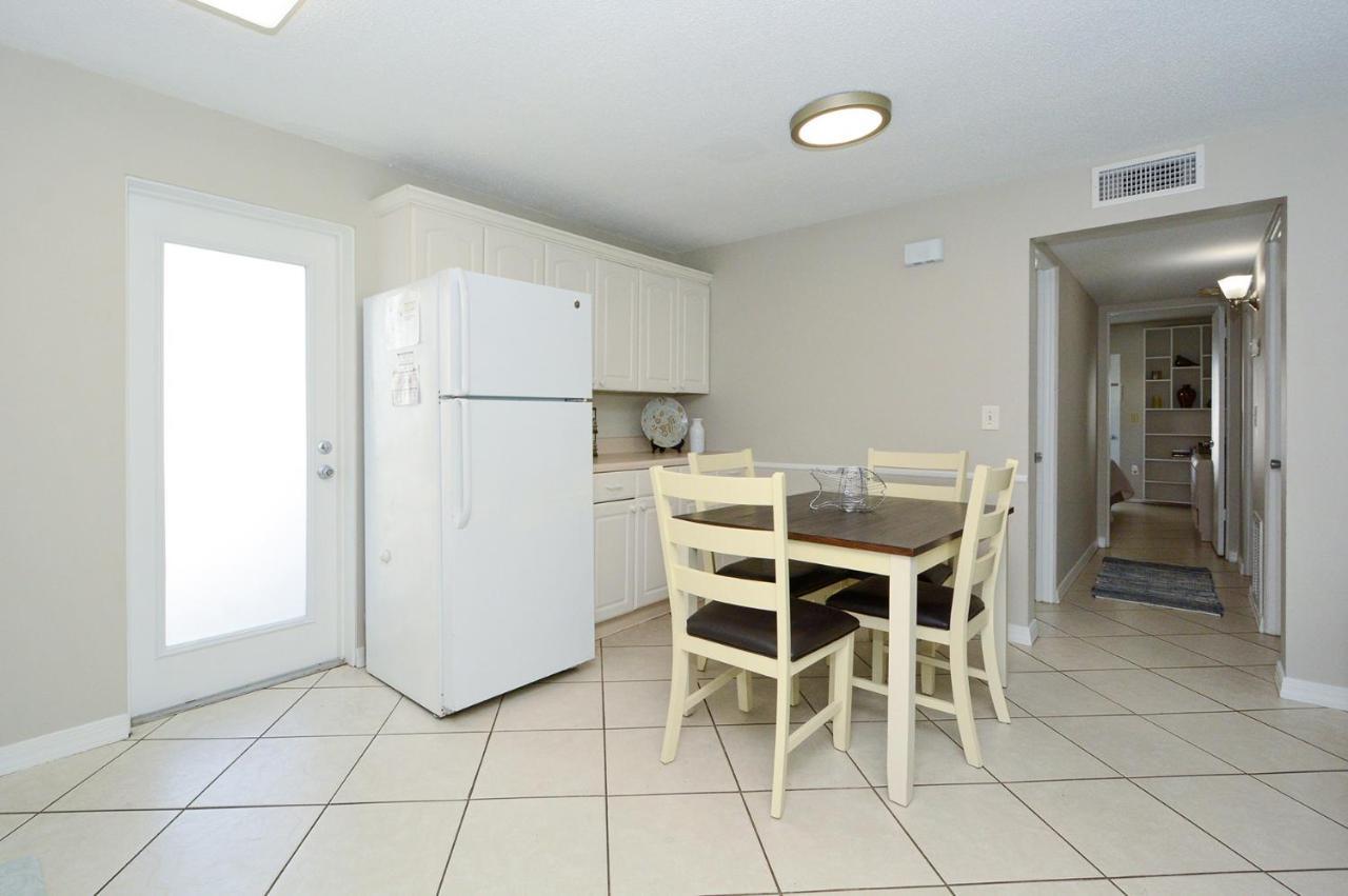 Canal 313 - Right In Siesta Key Village! Exterior photo